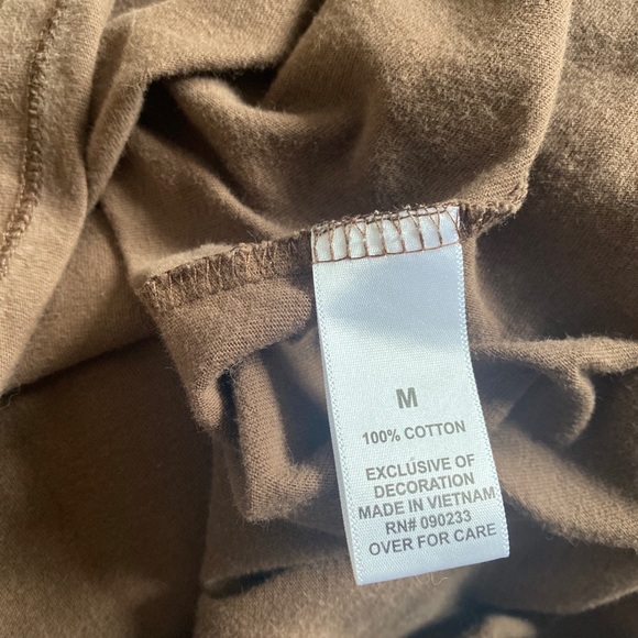 Essentials tee size m - Picture 3 of 4